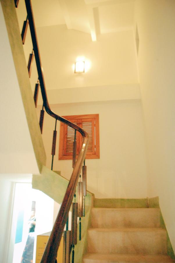 Winna Airport Hostel Дананг Экстерьер фото
